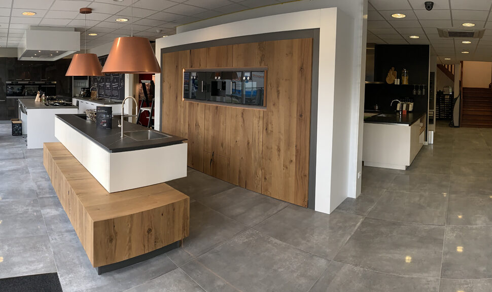 moderne keuken hout showroom